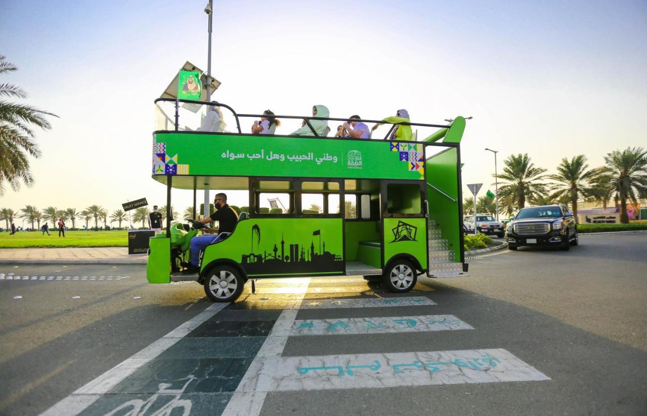 Bay La Sun Hotel And Marina - Emaar King Abdullah Economic City Exteriér fotografie Solar-powered bus in Al-Shaab, Qatar