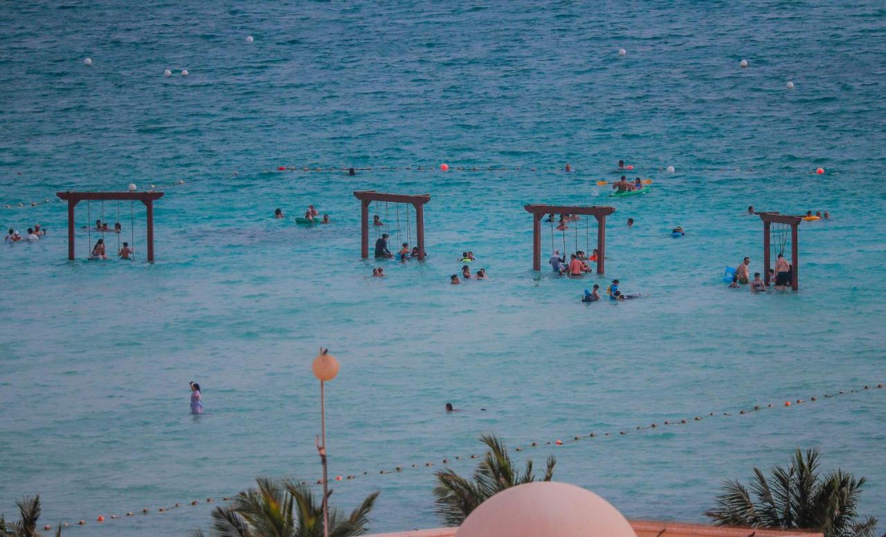 Bay La Sun Hotel And Marina - Emaar King Abdullah Economic City Exteriér fotografie The beach at the Dead Sea