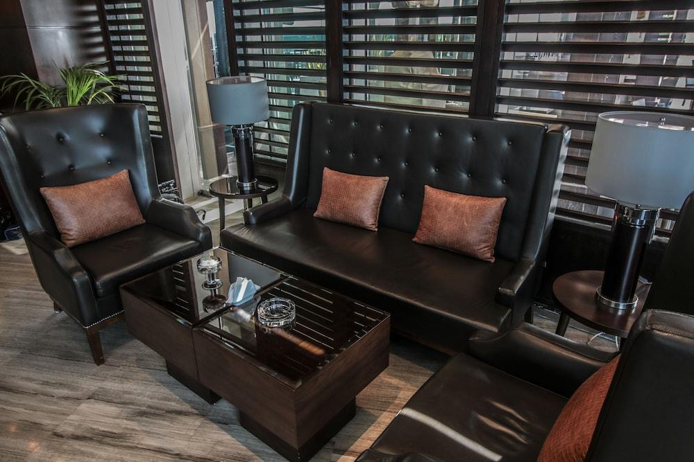 Bay La Sun Hotel And Marina - Emaar King Abdullah Economic City Exteriér fotografie The interior of the lounge