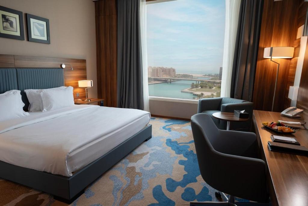 Bay La Sun Hotel And Marina - Emaar King Abdullah Economic City Exteriér fotografie A room at the hotel