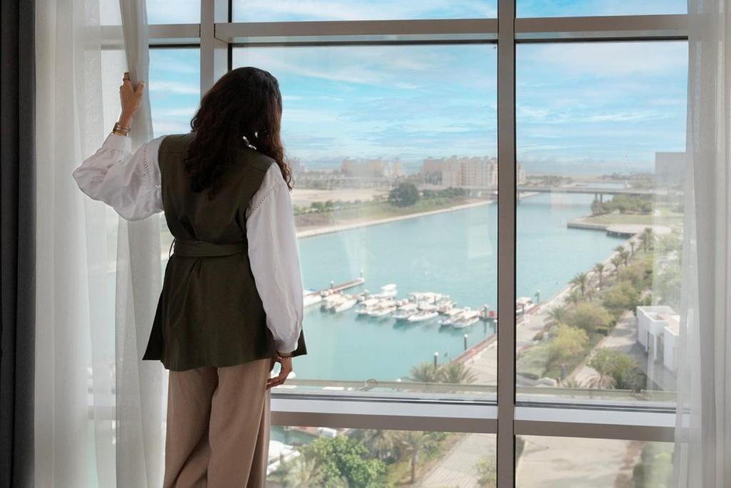 Bay La Sun Hotel And Marina - Emaar King Abdullah Economic City Exteriér fotografie View of the Marina from a suite