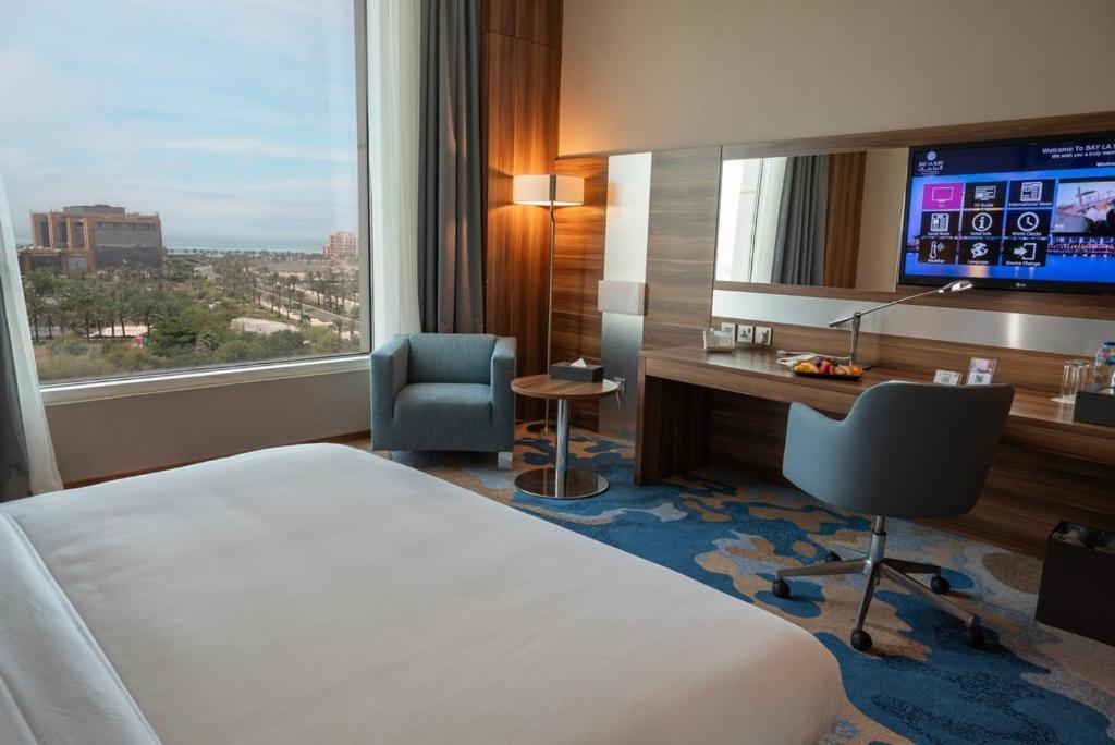 Bay La Sun Hotel And Marina - Emaar King Abdullah Economic City Exteriér fotografie A room at the hotel
